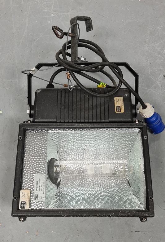 400w HTI Outdoor flood (Ex-hire)