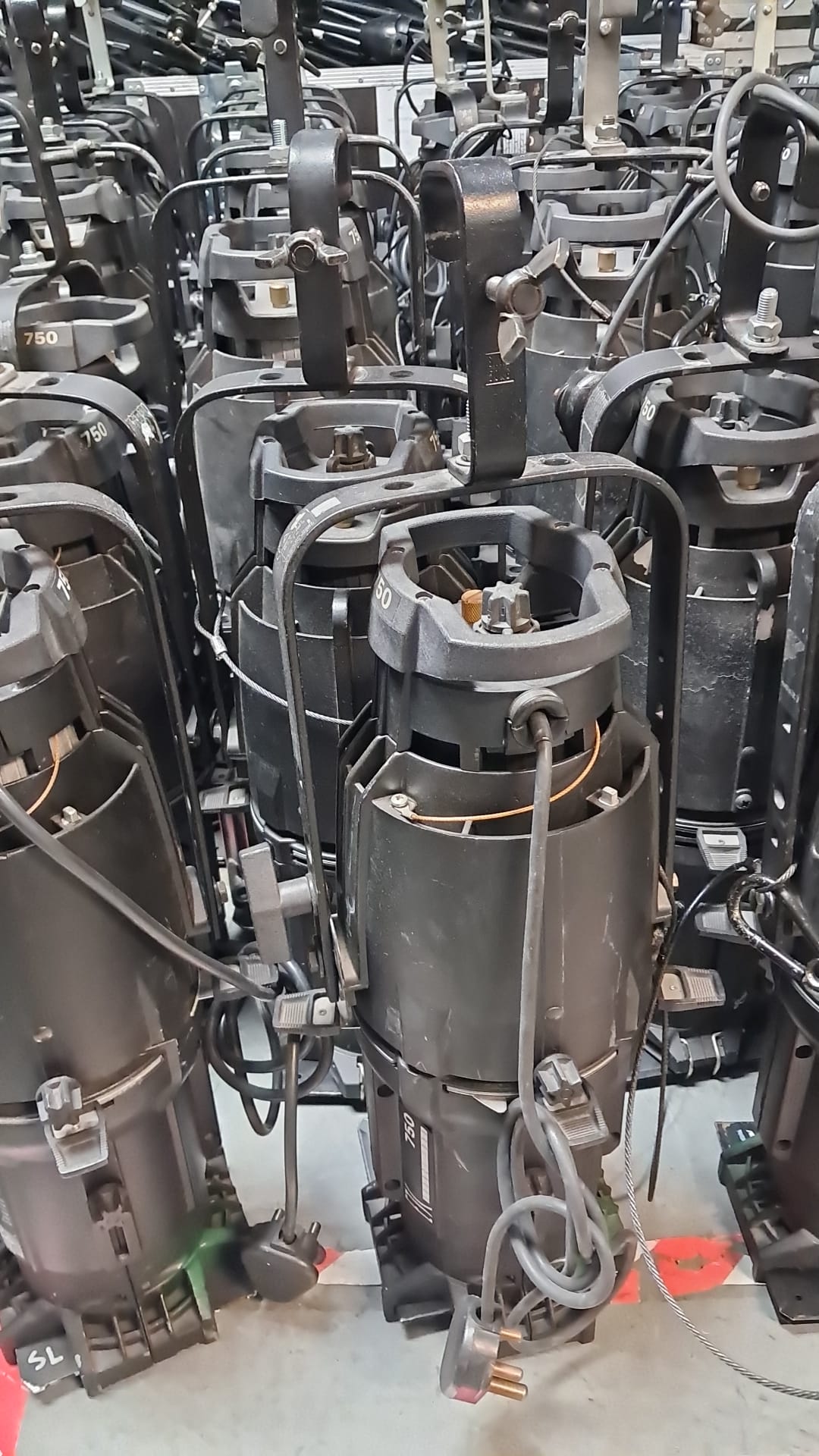 ETC Source 4  - 750 Profile (Ex-hire) 19� Profile